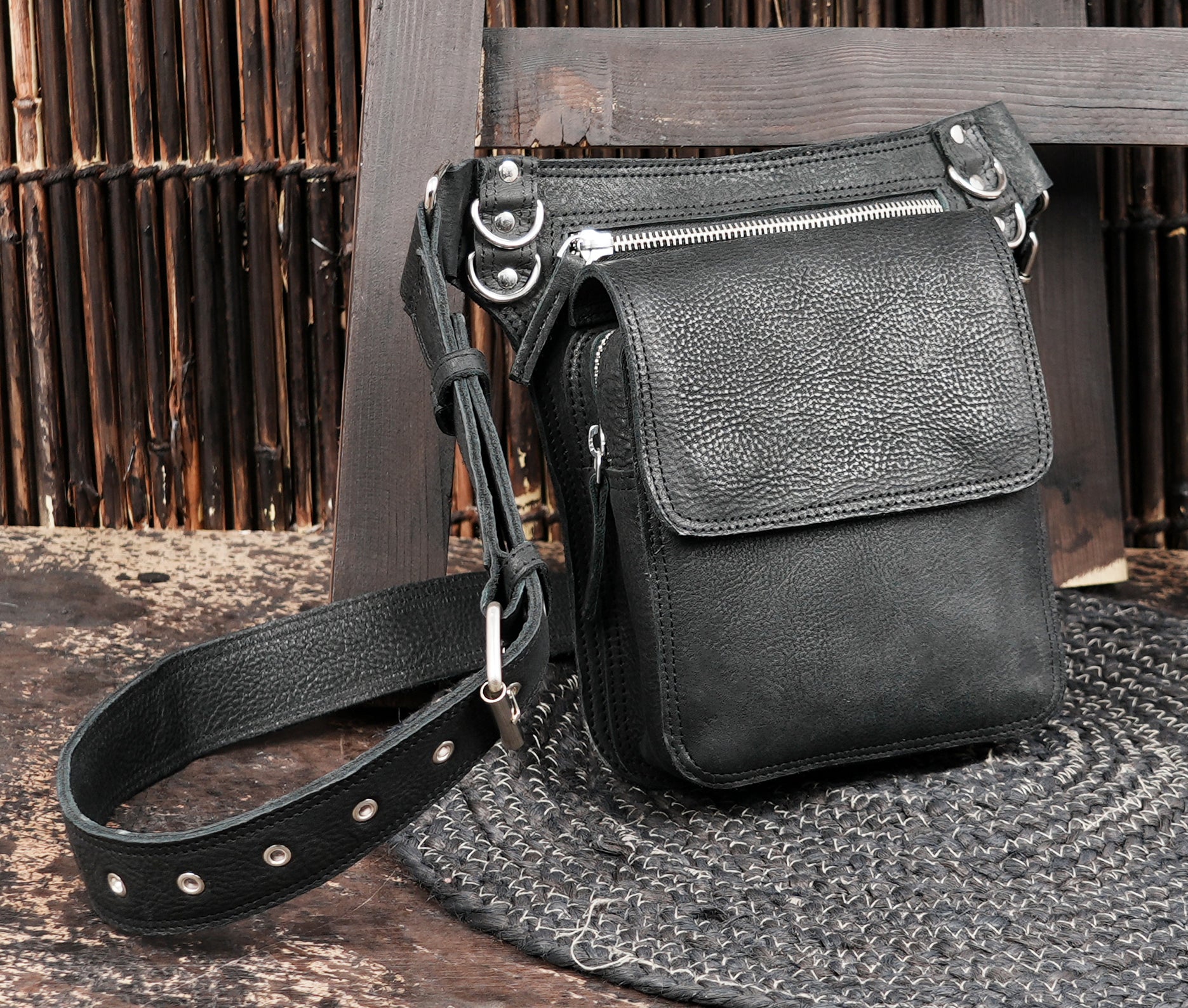 leather belt bag for travel