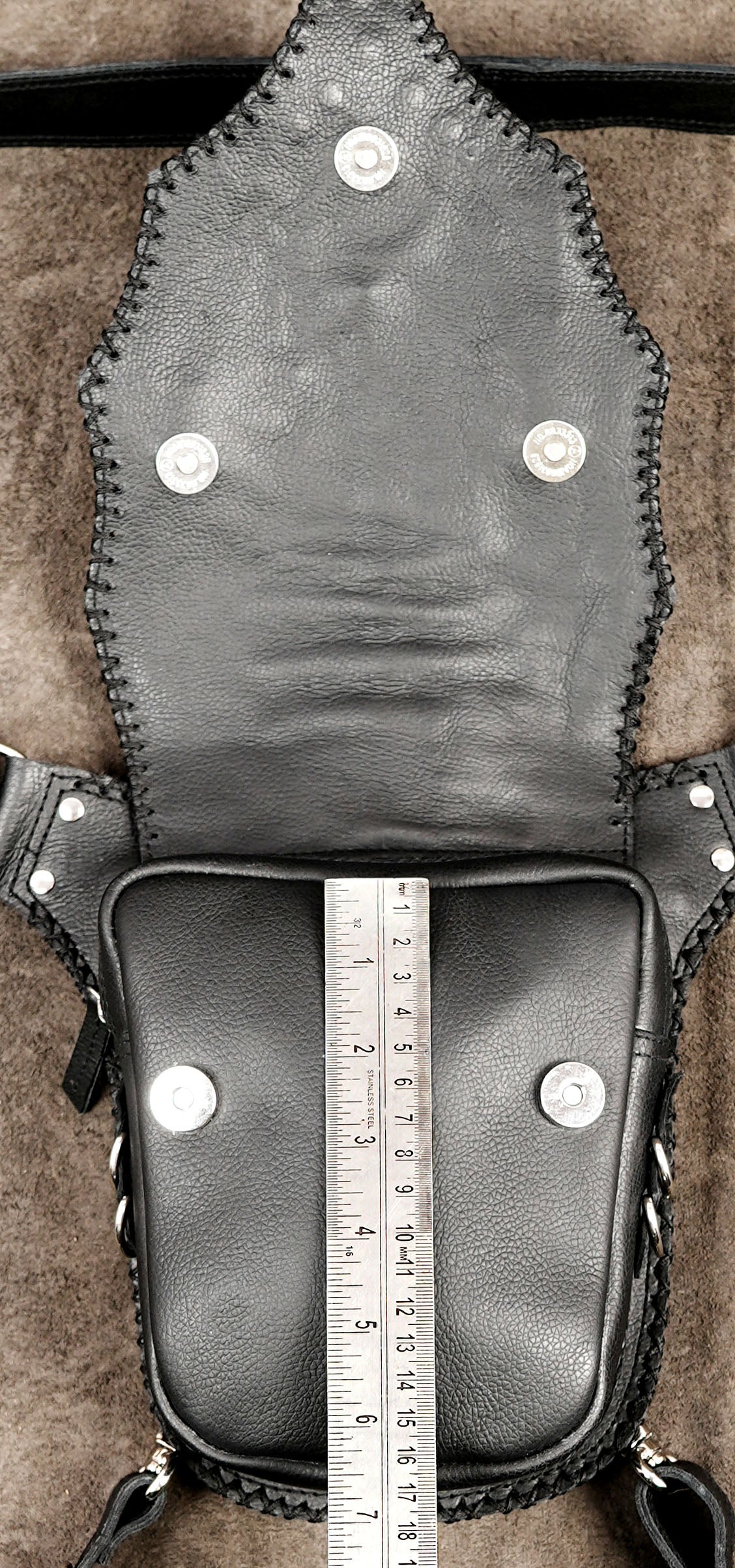 Dark fantasy leather pouch, pointed tip design shot