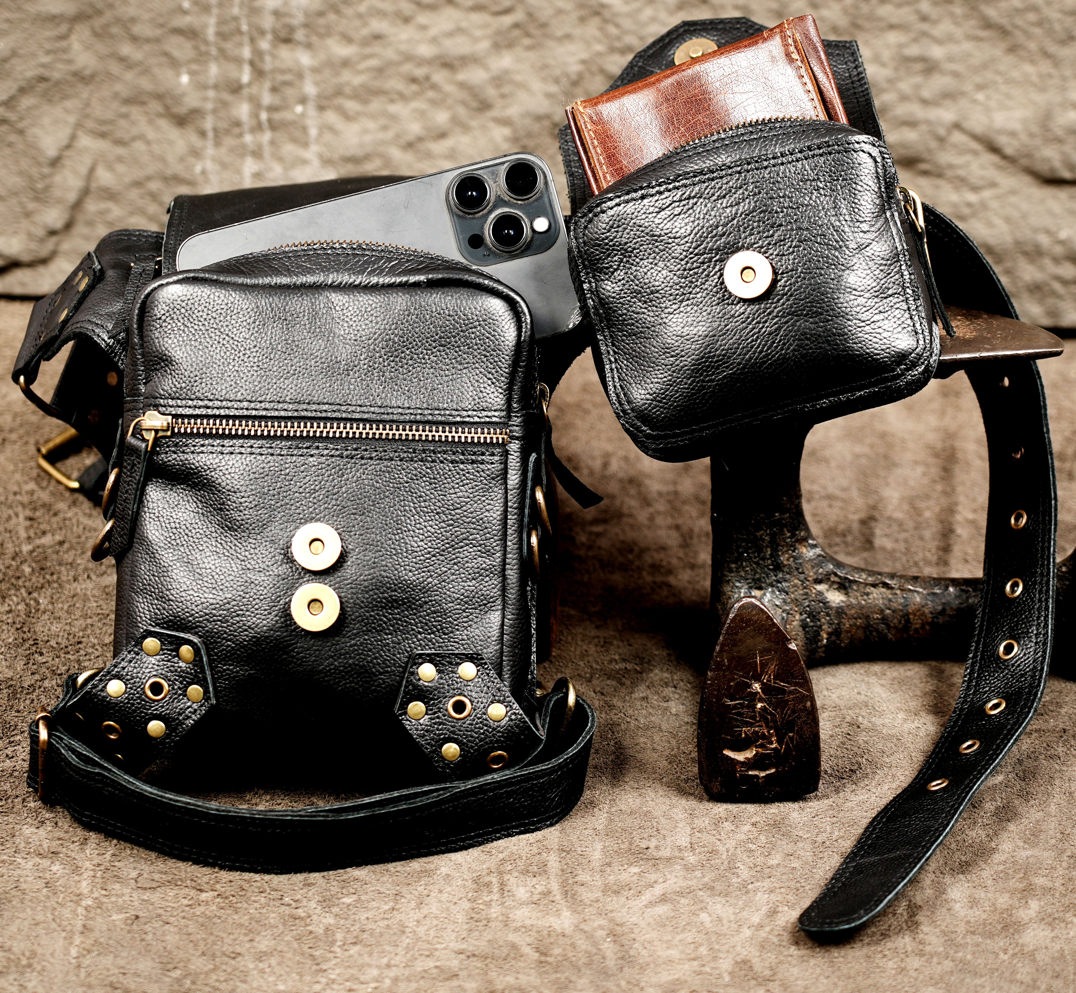 Festival leather thigh pouch with buckle waist fastening