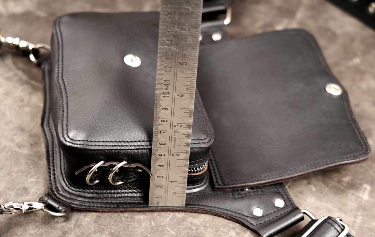 Festival leather waist pouch with detachable leg strap