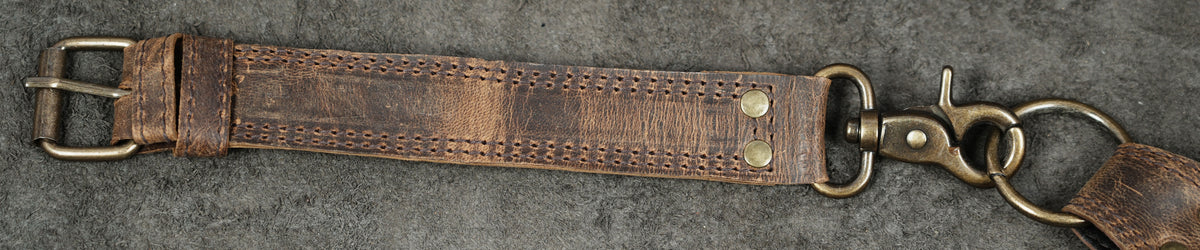 Genuine leather thigh bag for men and women
