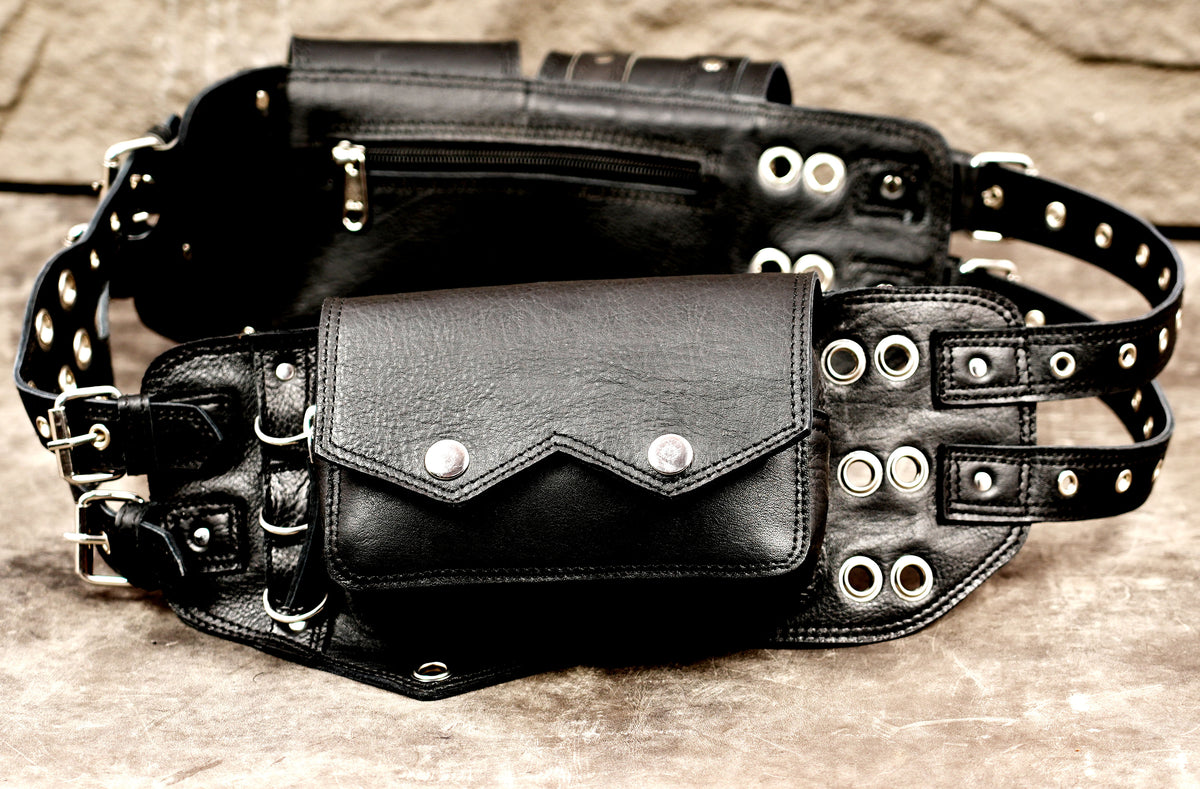 Handmade leather waist belt with D-ring and buckle detail