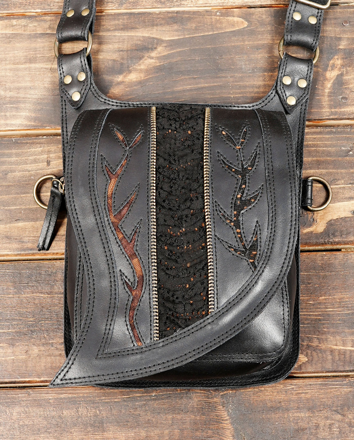 Unisex black leather festival shoulder bag with pouches