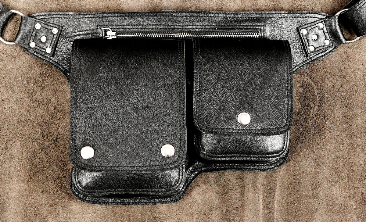 Leather waist bag with two front pockets and zip top