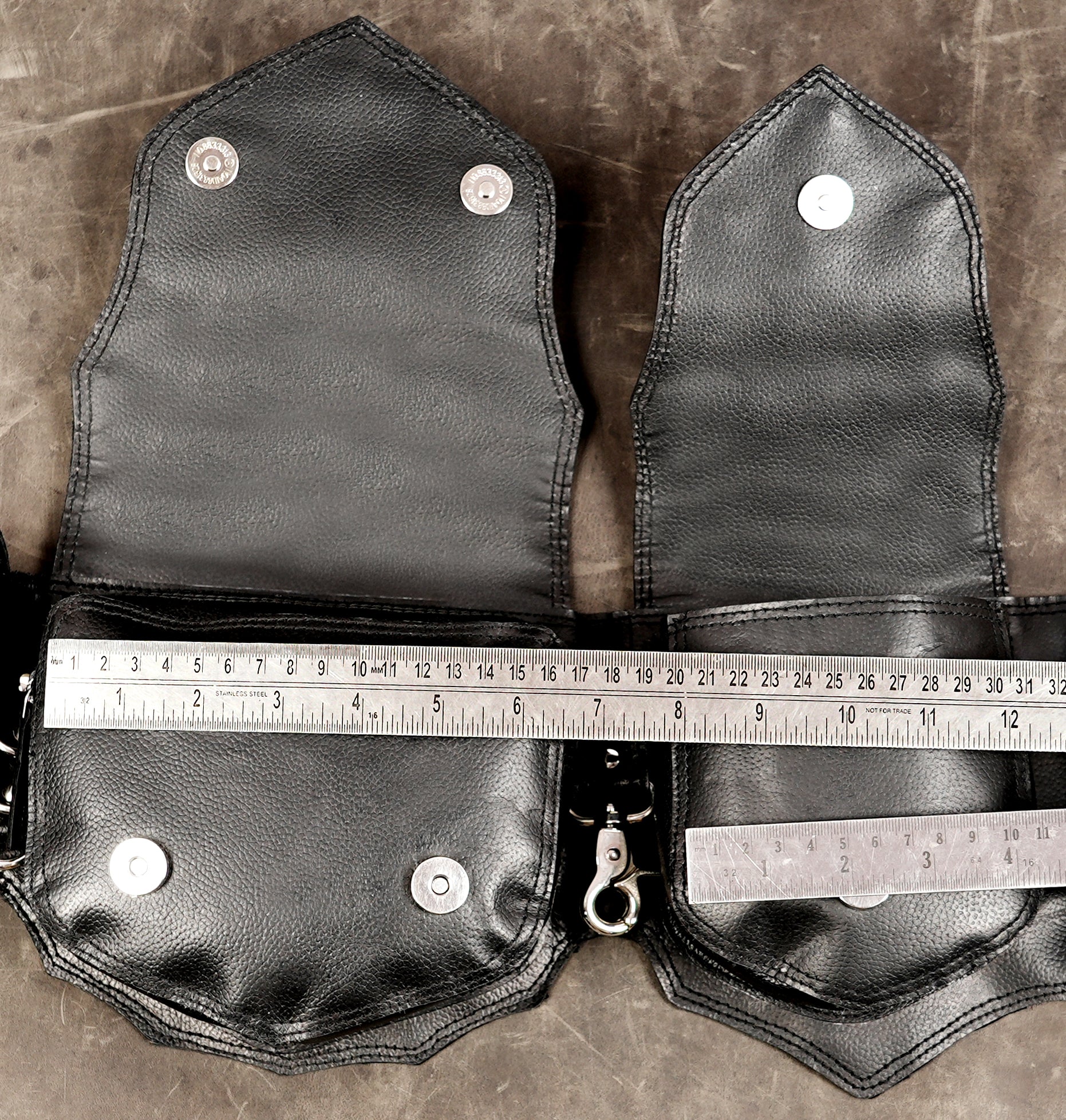 Leather survival belt with D-ring clip attachments