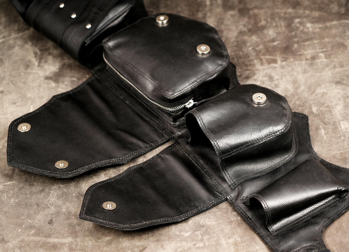 Tactical fantasy leather belt, five pocket layout