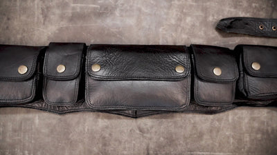 Adjustable leather waist pouch with five storage pockets