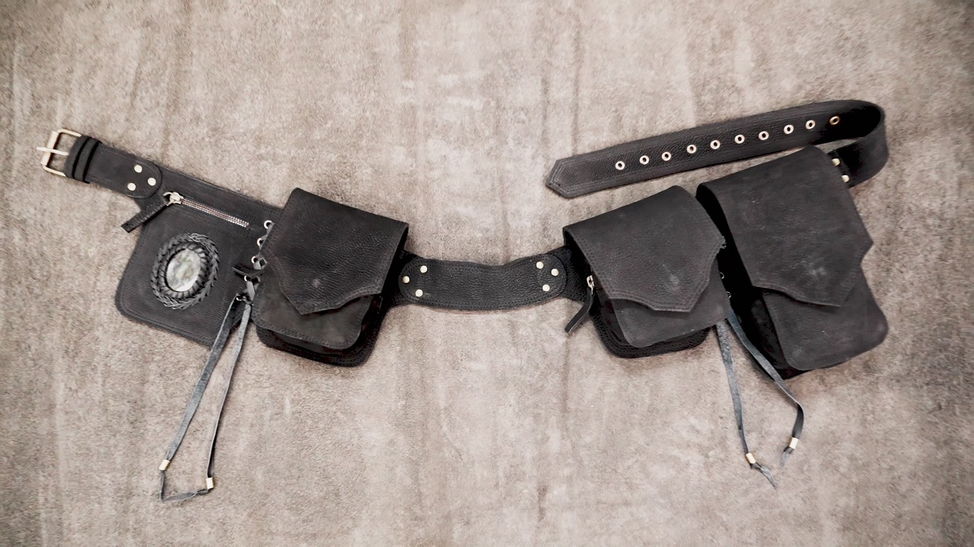 Genuine leather multi pouch waist belt for everyday carry